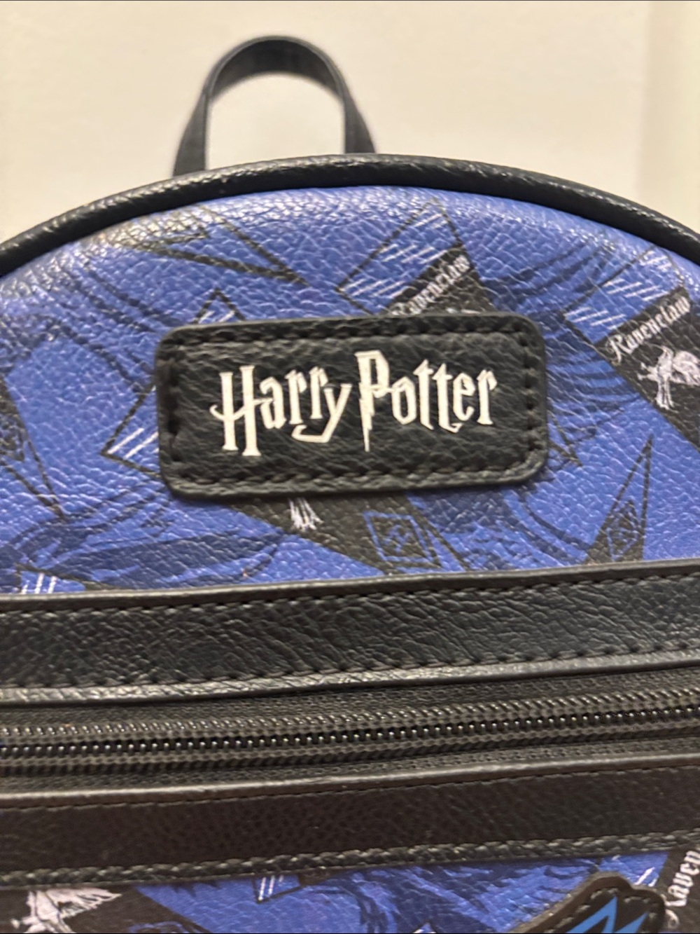 Harry Porter Ravenclaw Loungefly Mini Backpack - Picture 2 of 7